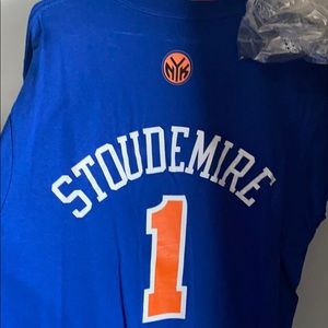New York knicks T-shirt
